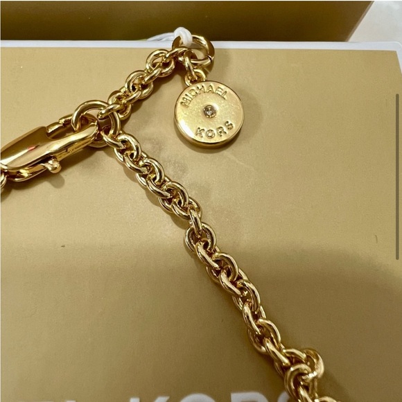 Michael Kors Gold Medallion Pave Crystal Reversible Bracelet - New in box - Picture 4 of 8